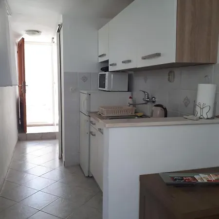Apartman Maja *